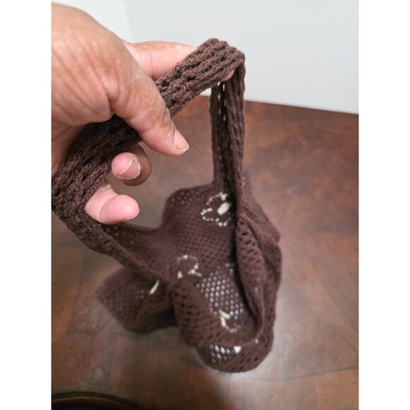 Urban Outfitters Crochet Brown Mesh Shoulder Bag Cream Floral Pattern Size M - Picture 8 of 9